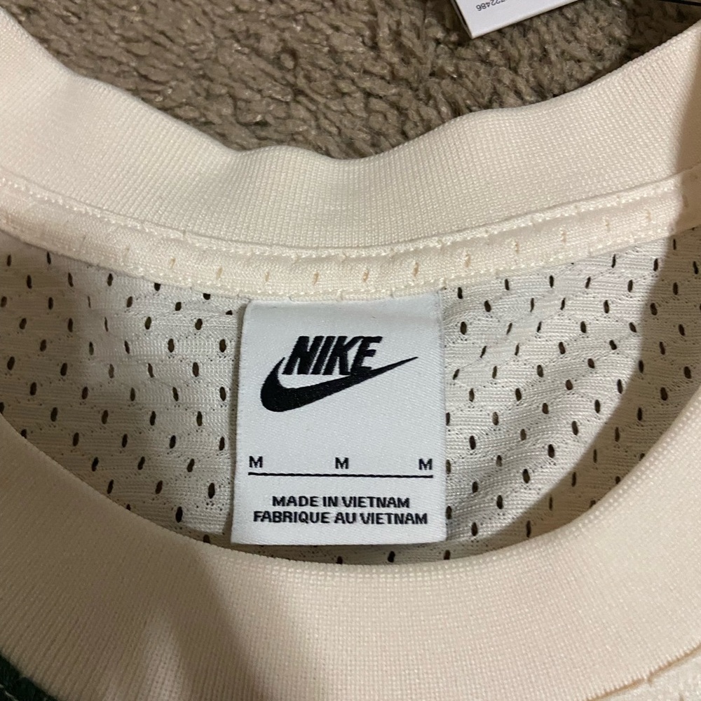 Nike Green and White Tank Top - Picture 3 of 4